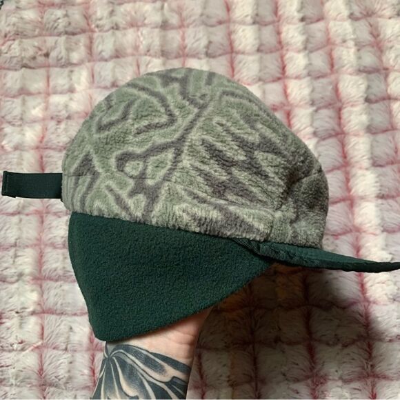 Vintage Patagonia 5 panel duck bill Fleece Hat - Picture 1 of 6